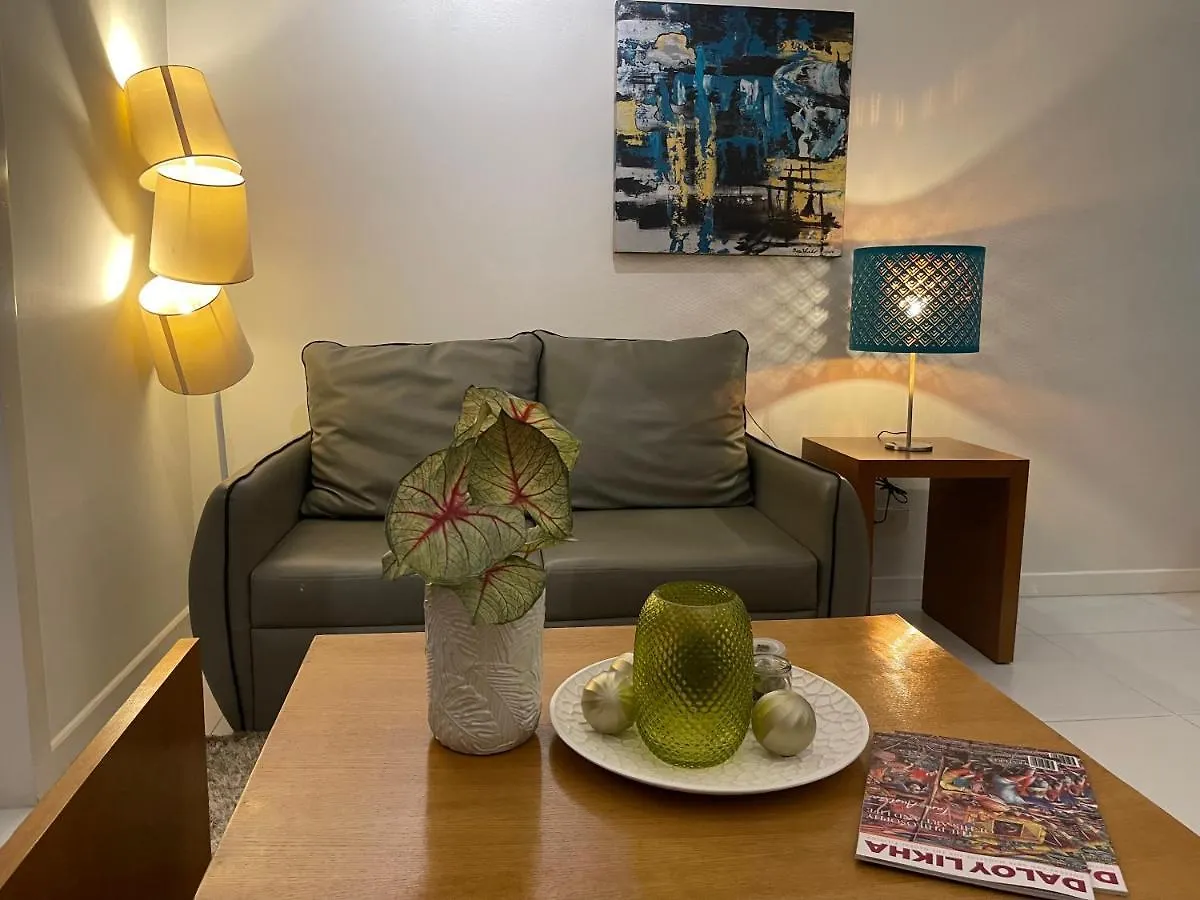 Apartment Fabulous Skyline Kl Greenbelt Makati Manila Philippines